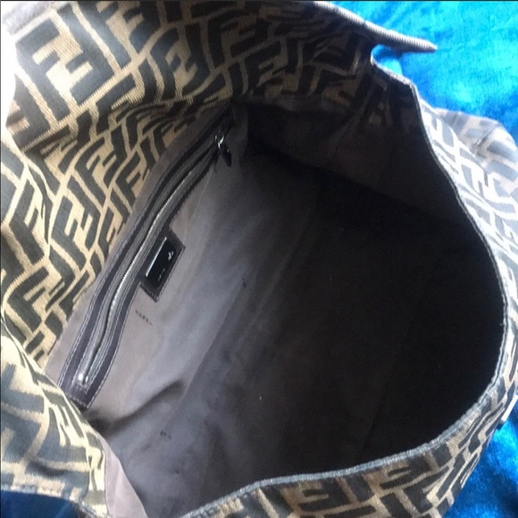 Authentic Fendi Zucca Print Bag - Picture 5 of 9